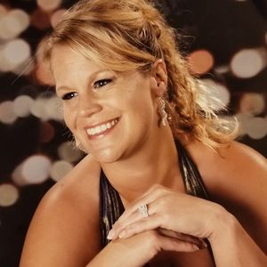 Meet your Posher, Gina